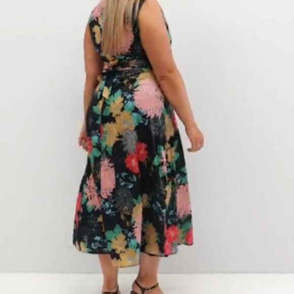 ASOS Uttam Boutique High Neck Floral Belted Maxi Dress Size Large - Picture 2 of 3